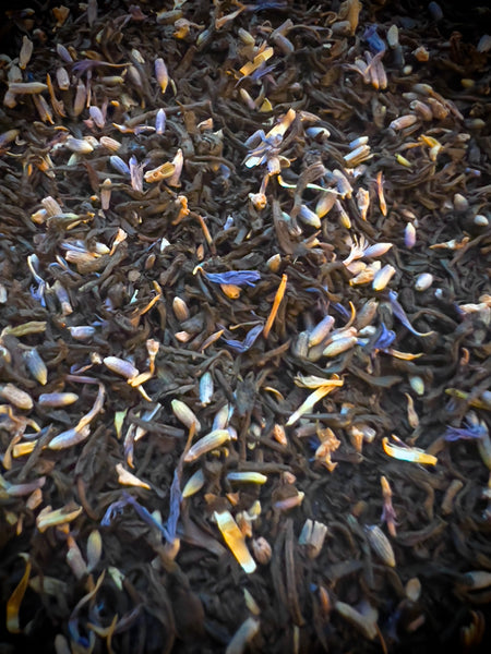 a serpent's tooth vanilla lavender black tea