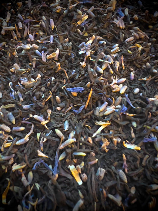 a serpent's tooth vanilla lavender black tea